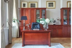 Arrediorg Armadietto 3 ante per ufficio o studio in stile classico PRESTIGE C735D