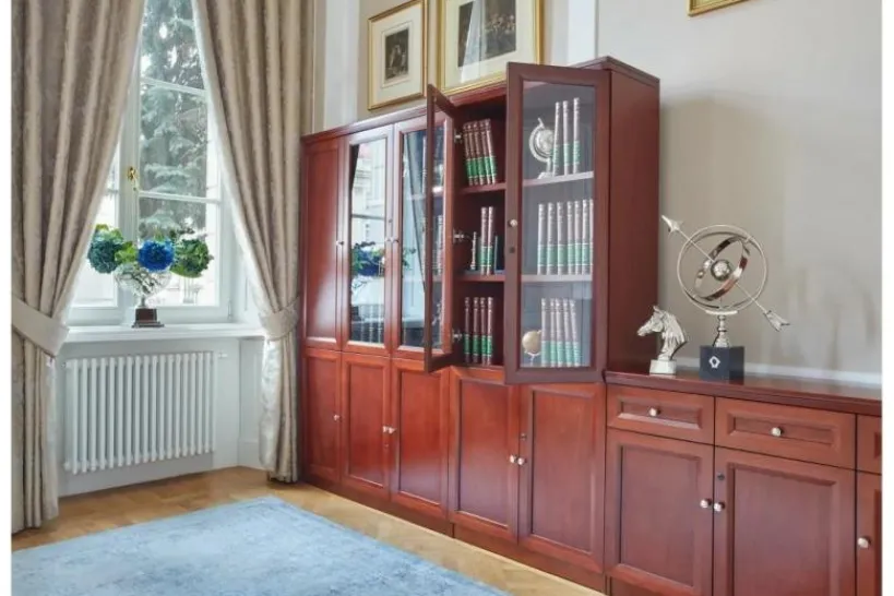 Arrediorg Armadio 2 ante per ufficio o studio in stile classico PRESTIGE C620A