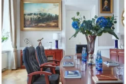 Arrediorg Arredo completo per sala riunione con tavolo 8 posti 280 cm e sedie