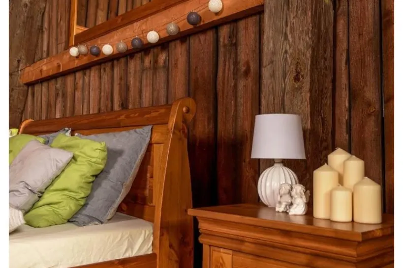 Arrediorg Comodino legno massello di pino color toscano shabby