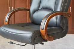 Arrediorg Poltrona classica pelle nera Lider