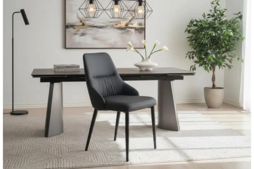 Arrediorg Sedia imbottita nera stile moderno MONOLIT